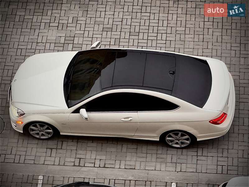 Седан Mercedes-Benz C-Class 2012 в Киеве фото 32 Седан Mercedes-Benz C-Class 2012 в Киеве
