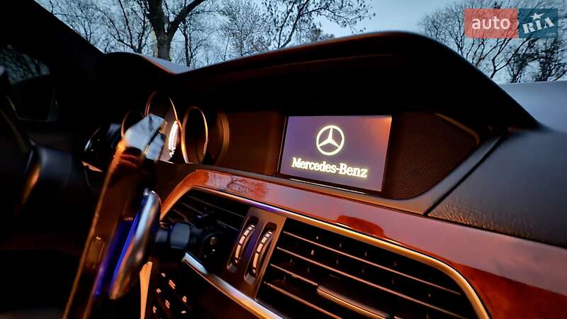 Седан Mercedes-Benz C-Class 2012 в Киеве фото 22 Седан Mercedes-Benz C-Class 2012 в Киеве
