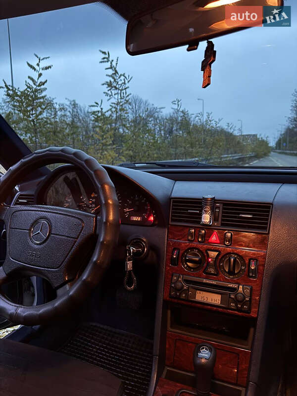Седан Mercedes-Benz C-Class 1999 в Хмельницькому