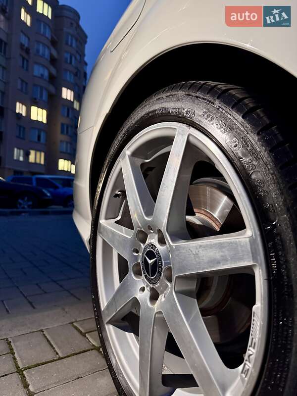 Седан Mercedes-Benz C-Class 2012 в Киеве фото 34 Седан Mercedes-Benz C-Class 2012 в Киеве