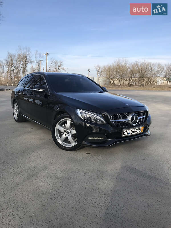 Універсал Mercedes-Benz C-Class 2016 в Тернополі