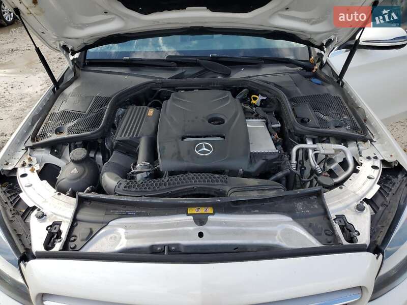 Седан Mercedes-Benz C-Class 2017 в Львове
