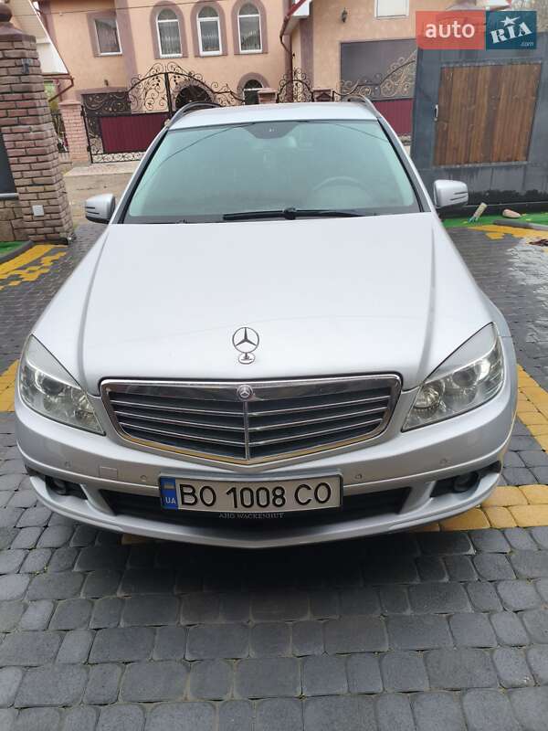 Универсал Mercedes-Benz C-Class 2010 в Копычинце фото 2 Универсал Mercedes-Benz C-Class 2010 в Копычинце