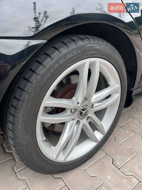 Седан Mercedes-Benz C-Class 2011 в Києві