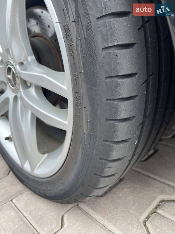 Седан Mercedes-Benz C-Class 2011 в Києві