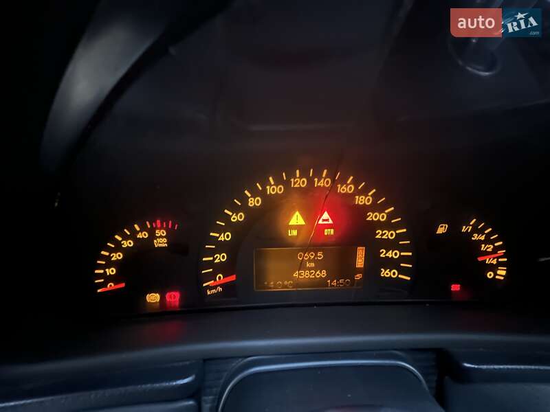 Седан Mercedes-Benz C-Class 2000 в Дніпрі фото 5 Седан Mercedes-Benz C-Class 2000 в Дніпрі