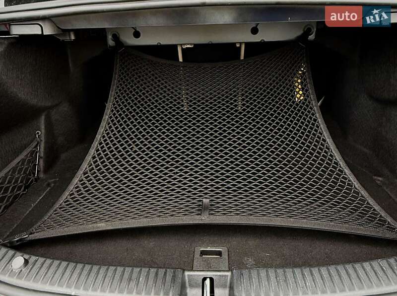 Седан Mercedes-Benz C-Class 2018 в Києві