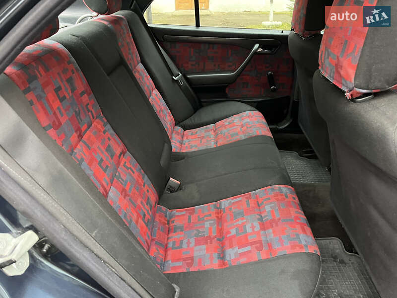 Седан Mercedes-Benz C-Class 1996 в Надворной фото 15 Седан Mercedes-Benz C-Class 1996 в Надворной