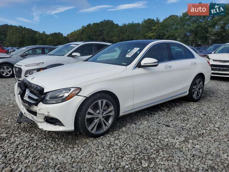 Седан Mercedes-Benz C-Class 2018 в Львові