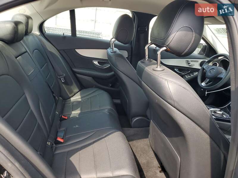 Седан Mercedes-Benz C-Class 2016 в Львові