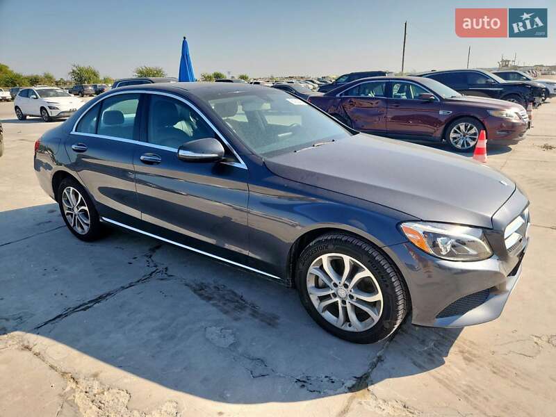 Седан Mercedes-Benz C-Class 2015 в Львові фото 4 Седан Mercedes-Benz C-Class 2015 в Львові