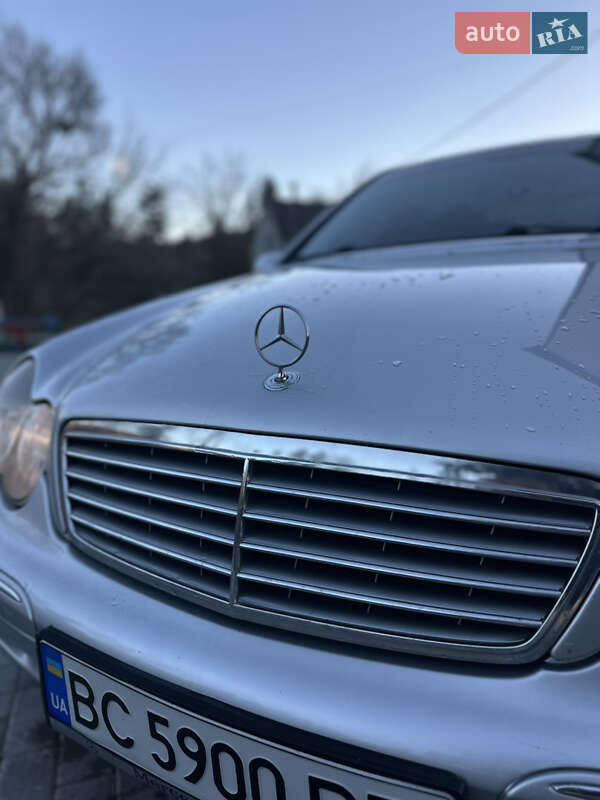 Седан Mercedes-Benz C-Class 2002 в Кременці