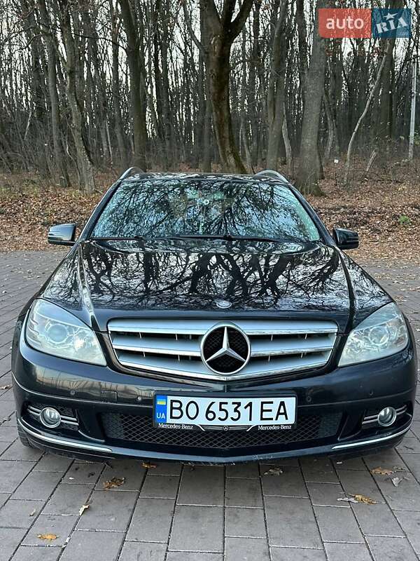 Mercedes-Benz C-Class 2009 Mercedes-Benz C-Class 2009