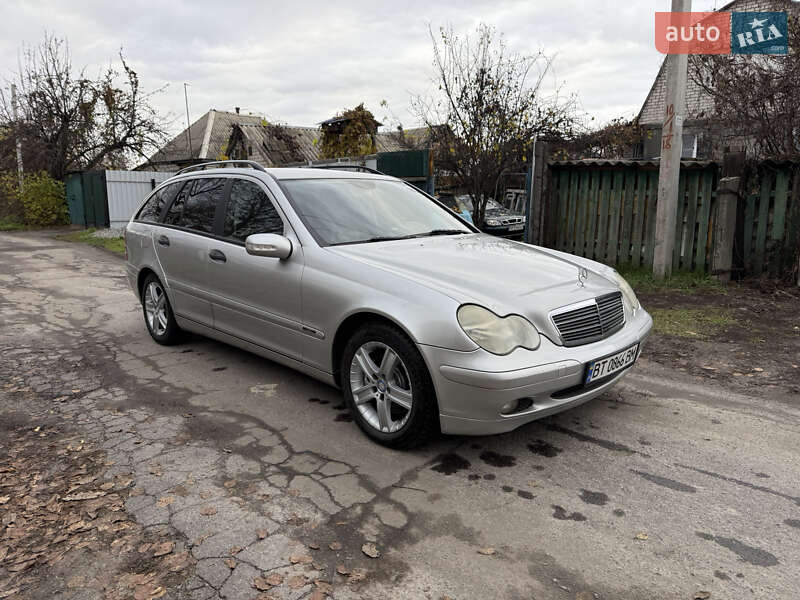 Універсал Mercedes-Benz C-Class 2003 в Кременчуці фото 13 Універсал Mercedes-Benz C-Class 2003 в Кременчуці