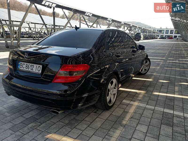 Седан Mercedes-Benz C-Class 2010 в Винниках фото 8 Седан Mercedes-Benz C-Class 2010 в Винниках