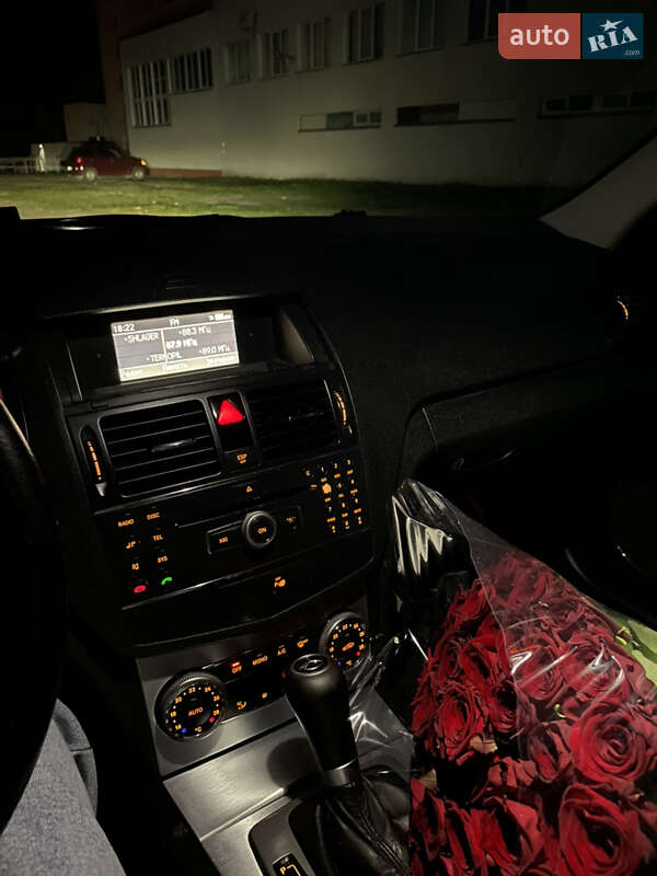 Універсал Mercedes-Benz C-Class 2008 в Волочиську фото 18 Універсал Mercedes-Benz C-Class 2008 в Волочиську