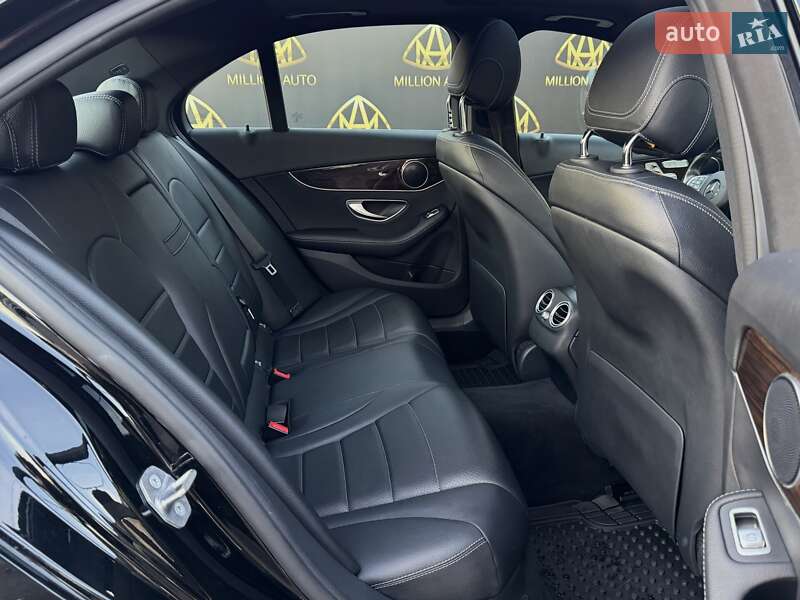 Седан Mercedes-Benz C-Class 2018 в Києві фото 14 Седан Mercedes-Benz C-Class 2018 в Києві
