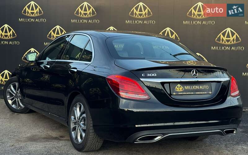 Седан Mercedes-Benz C-Class 2018 в Києві фото 8 Седан Mercedes-Benz C-Class 2018 в Києві