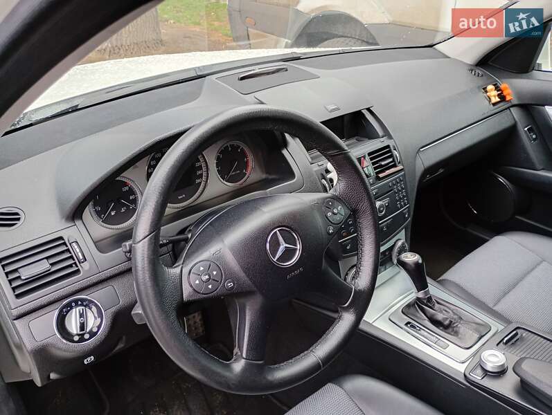 Универсал Mercedes-Benz C-Class 2009 в Коцюбинском