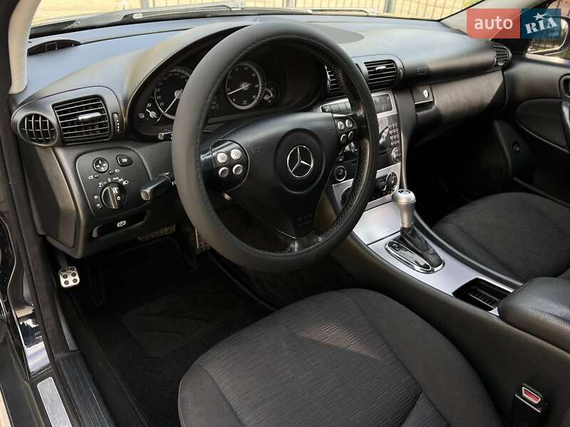 Седан Mercedes-Benz C-Class 2006 в Одессе фото 18 Седан Mercedes-Benz C-Class 2006 в Одессе