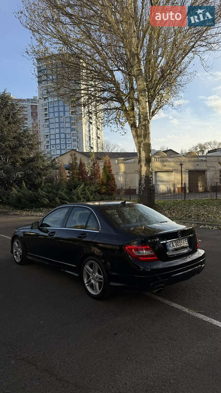 Седан Mercedes-Benz C-Class 2014 в Одесі фото 29 Седан Mercedes-Benz C-Class 2014 в Одесі