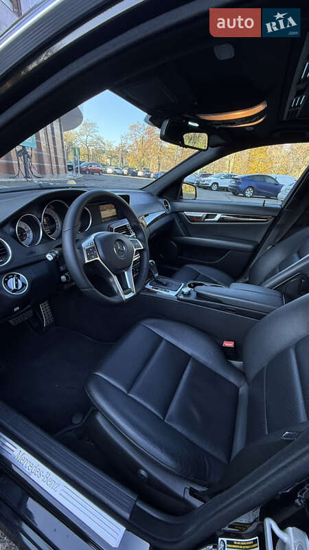 Седан Mercedes-Benz C-Class 2014 в Одесі фото 4 Седан Mercedes-Benz C-Class 2014 в Одесі
