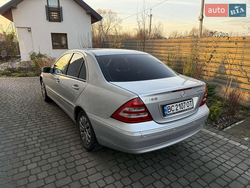 Седан Mercedes-Benz C-Class 2003 в Львові фото 8 Седан Mercedes-Benz C-Class 2003 в Львові