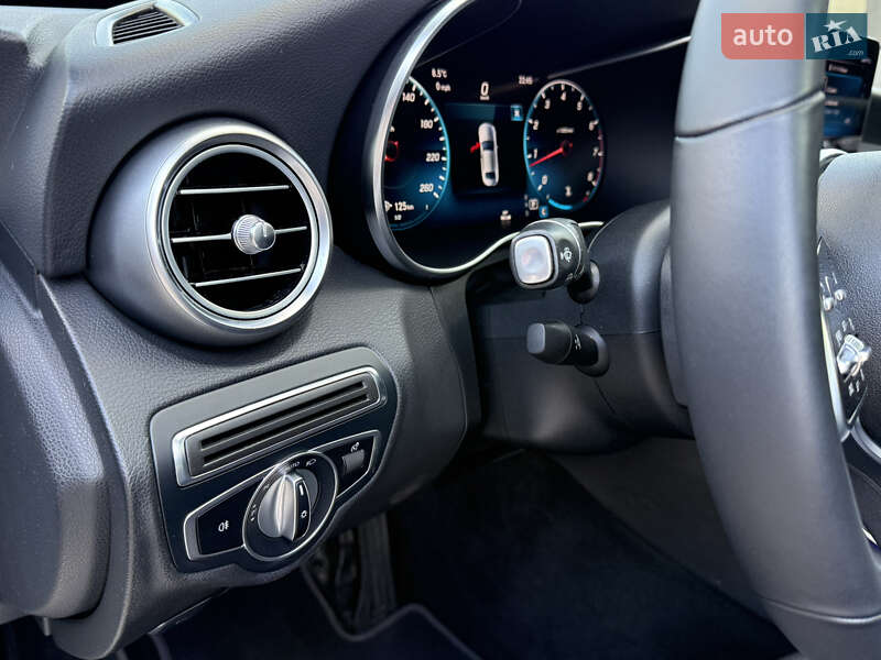 Седан Mercedes-Benz C-Class 2018 в Запоріжжі фото 12 Седан Mercedes-Benz C-Class 2018 в Запоріжжі