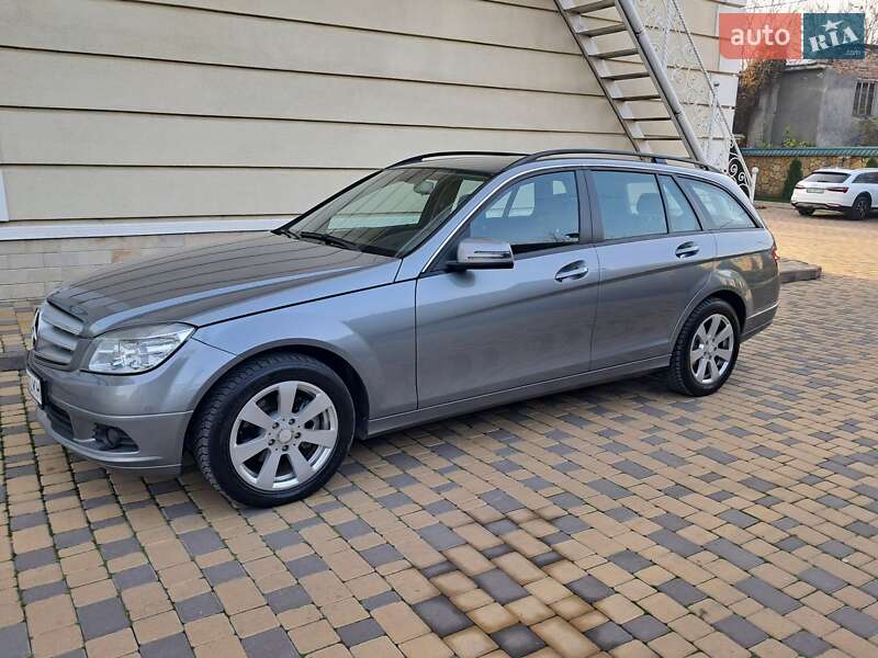 Универсал Mercedes-Benz C-Class 2008 в Могилев-Подольске