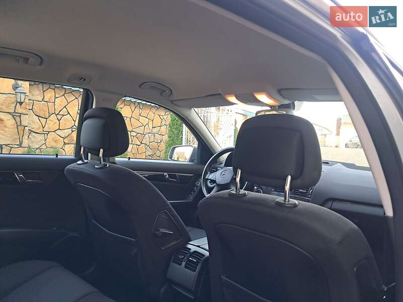 Универсал Mercedes-Benz C-Class 2008 в Могилев-Подольске