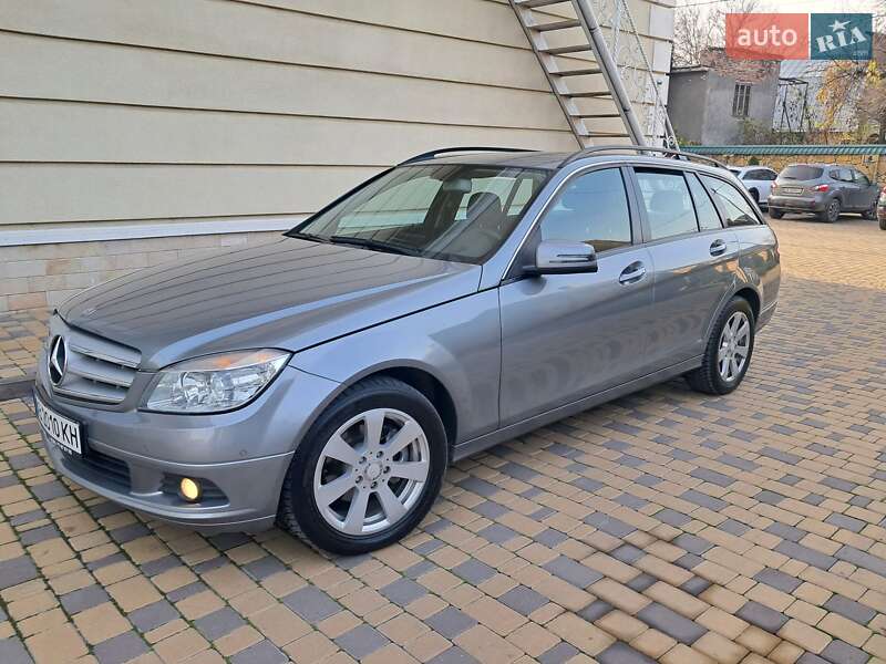 Универсал Mercedes-Benz C-Class 2008 в Могилев-Подольске