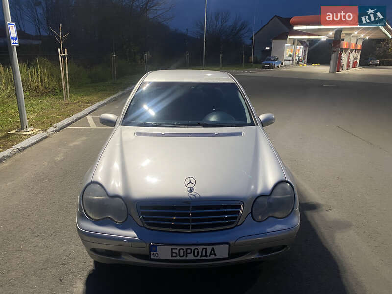 Mercedes-Benz C-Class 2001 Mercedes-Benz C-Class 2001