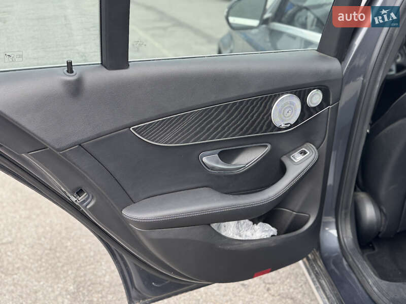 Седан Mercedes-Benz C-Class 2016 в Львові фото 18 Седан Mercedes-Benz C-Class 2016 в Львові
