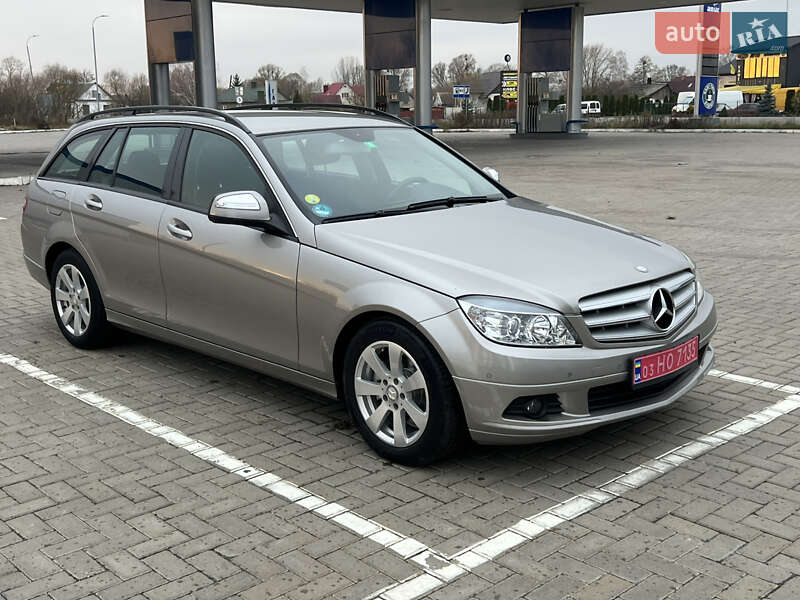 Універсал Mercedes-Benz C-Class 2008 в Луцьку