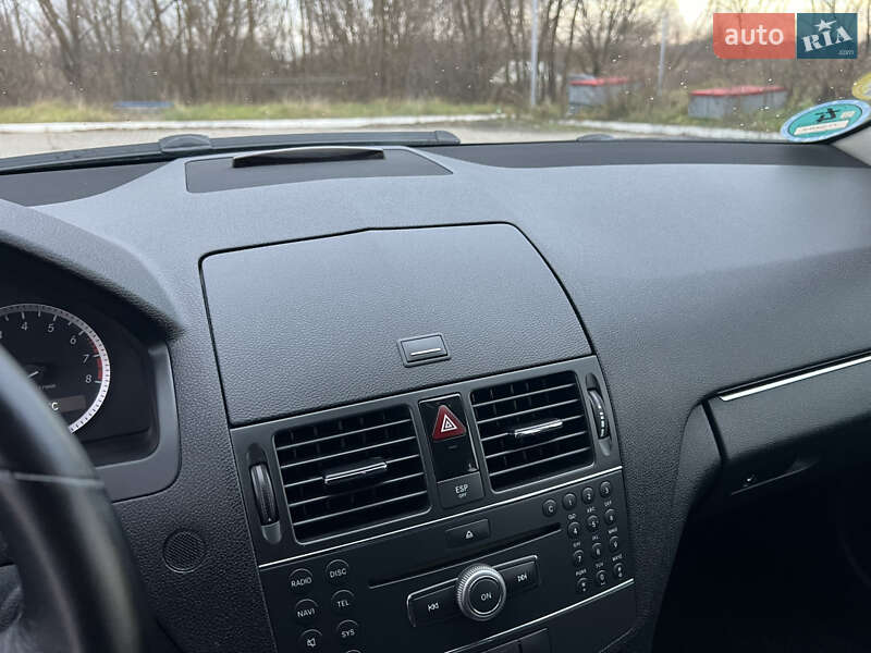 Універсал Mercedes-Benz C-Class 2008 в Луцьку