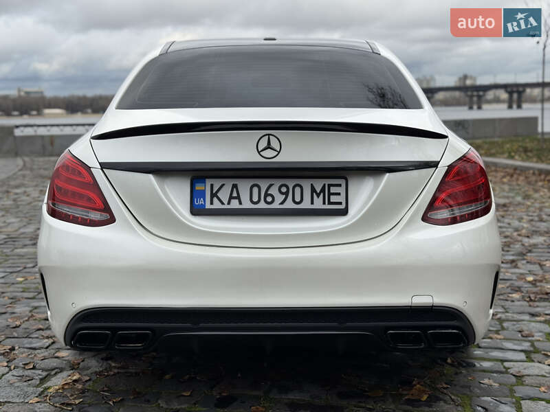 Седан Mercedes-Benz C-Class 2017 в Киеве