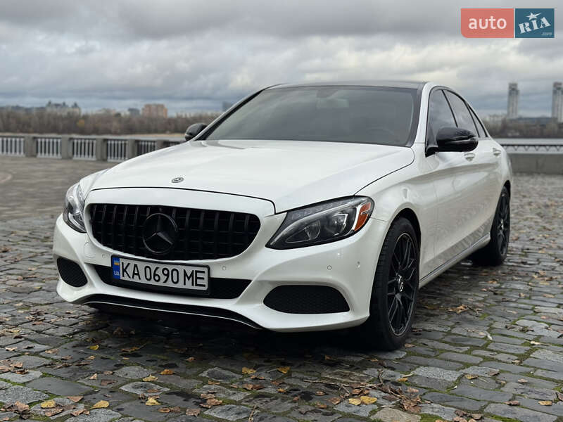 Седан Mercedes-Benz C-Class 2017 в Киеве
