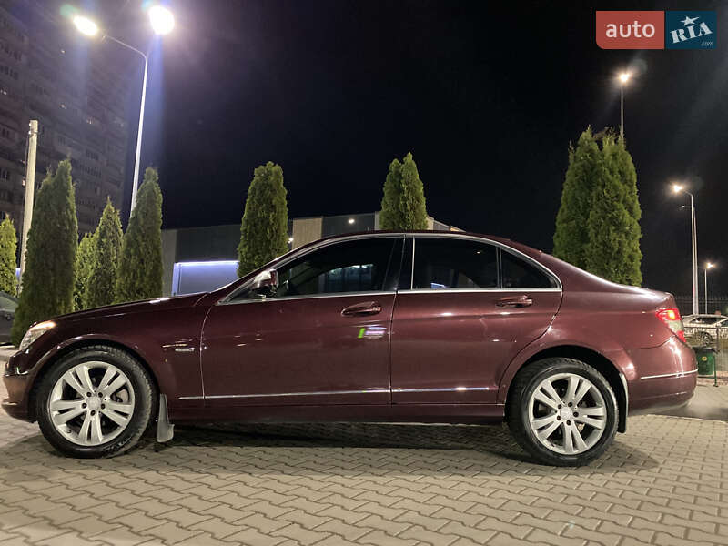 Седан Mercedes-Benz C-Class 2008 в Житомирі