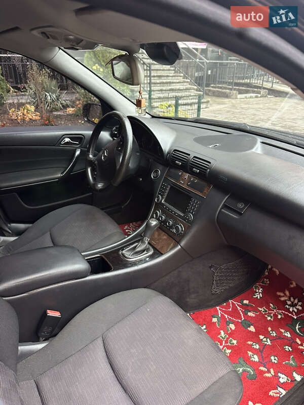 Седан Mercedes-Benz C-Class 2004 в Вінниці фото 9 Седан Mercedes-Benz C-Class 2004 в Вінниці