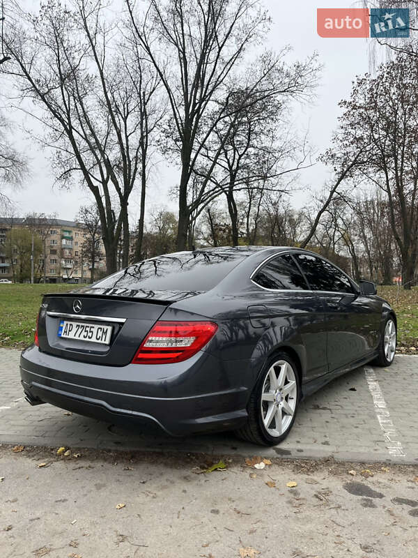 Купе Mercedes-Benz C-Class 2012 в Запоріжжі