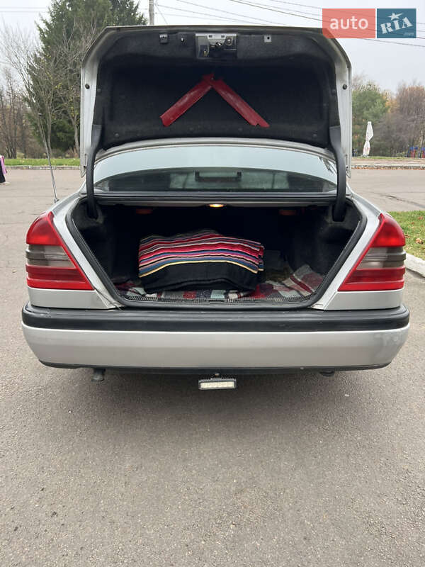 Седан Mercedes-Benz C-Class 1997 в Ровно фото 14 Седан Mercedes-Benz C-Class 1997 в Ровно