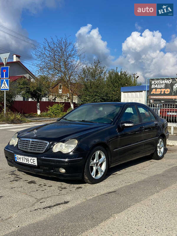 Седан Mercedes-Benz C-Class 2001 в Хмельницькому