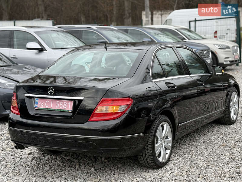 Седан Mercedes-Benz C-Class 2010 в Вінниці