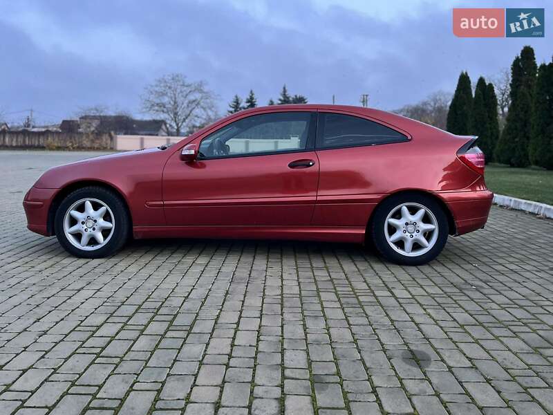 Купе Mercedes-Benz C-Class 2003 в Килии