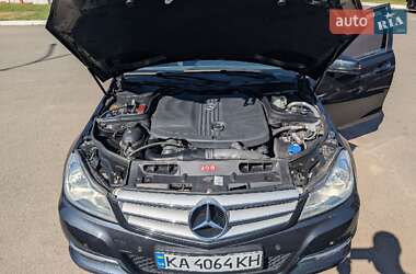 Универсал Mercedes-Benz C-Class 2013 в Киеве