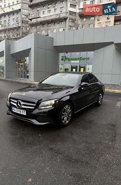 Седан Mercedes-Benz C-Class 2015 в Дніпрі