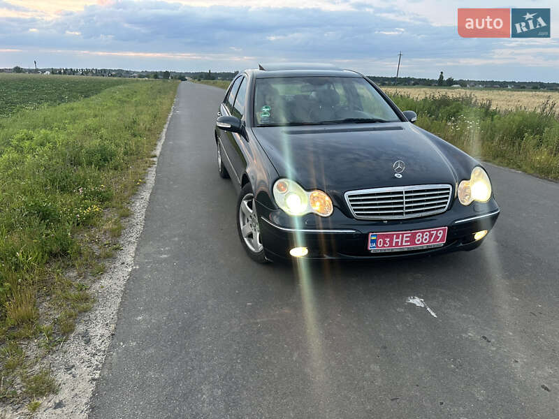 Mercedes-Benz C-Class 2003