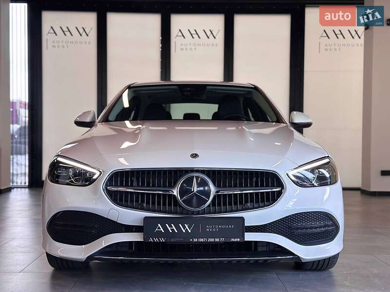 Седан Mercedes-Benz C-Class 2021 в Львове
