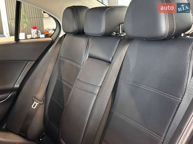 Седан Mercedes-Benz C-Class 2021 в Львове