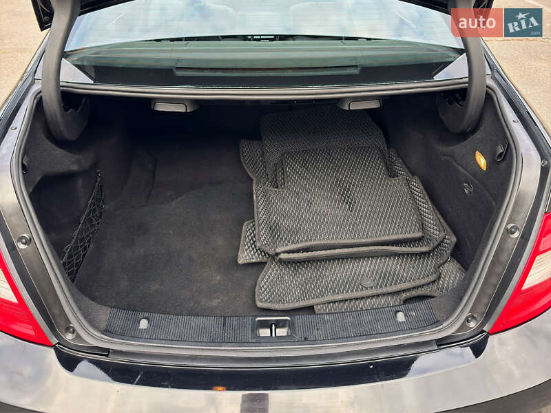 Седан Mercedes-Benz C-Class 2010 в Запорожье